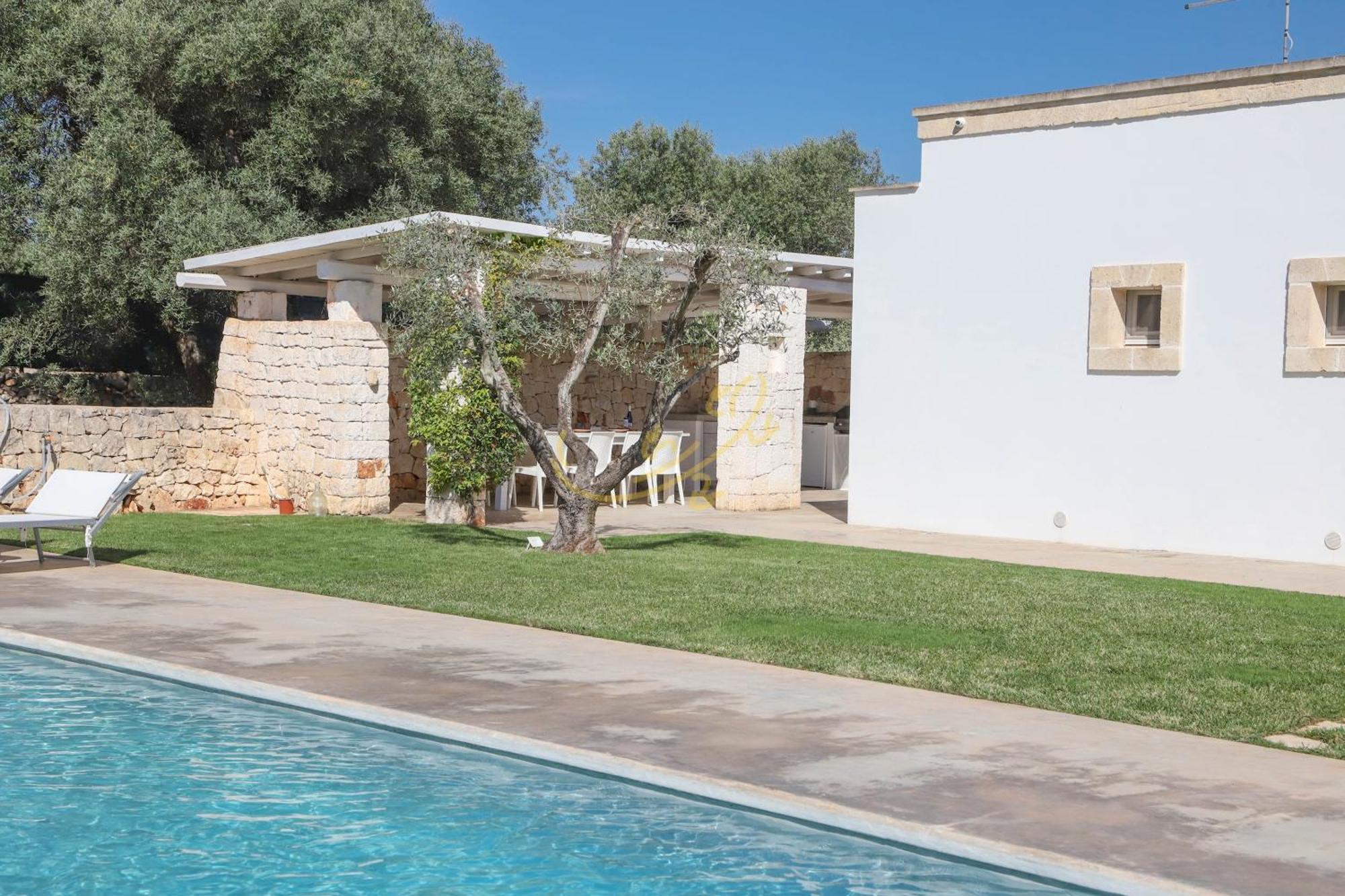 Td Dimora Del Giglio With Organic Garden With Pool Βίλα Ostuni Εξωτερικό φωτογραφία