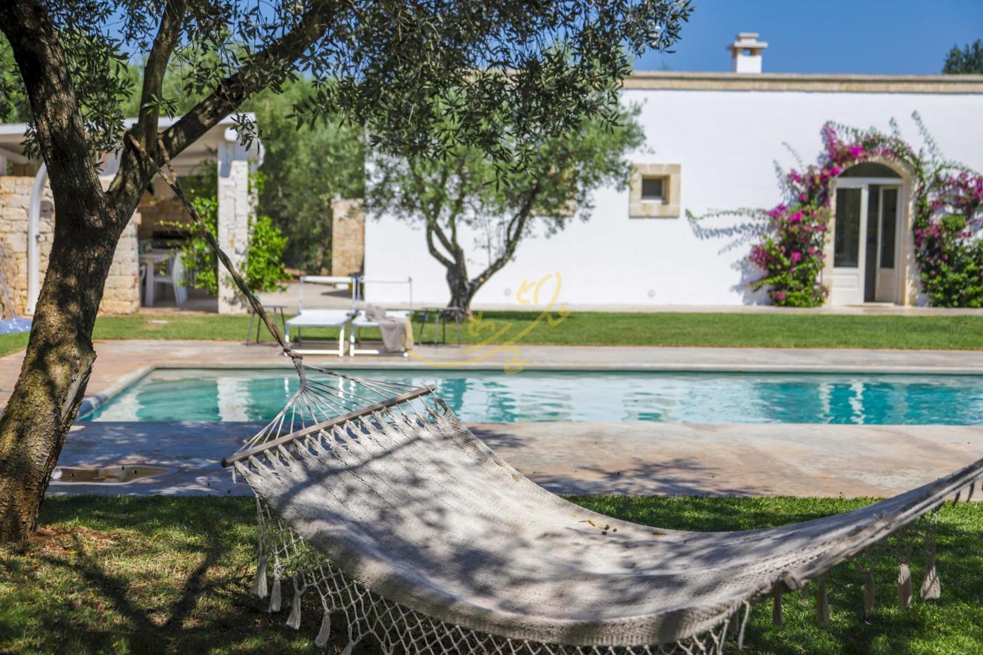 Td Dimora Del Giglio With Organic Garden With Pool Βίλα Ostuni Εξωτερικό φωτογραφία